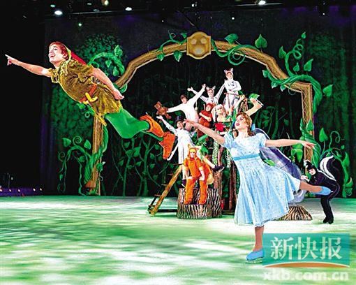 52个卡通明星真冰上热舞 广州上演“冰雪奇缘”