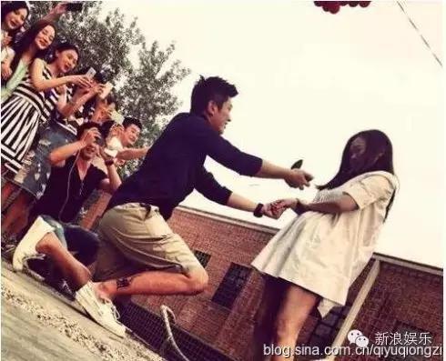 张杰求婚视频曝光 揭秘当红明星求婚的尴尬事