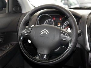 ѩ����(����) ѩ����C4 Aircross 2013�� 2.0L �������ʰ�