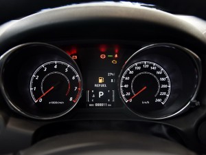 ѩ����(����) ѩ����C4 Aircross 2013�� 2.0L �������ʰ�