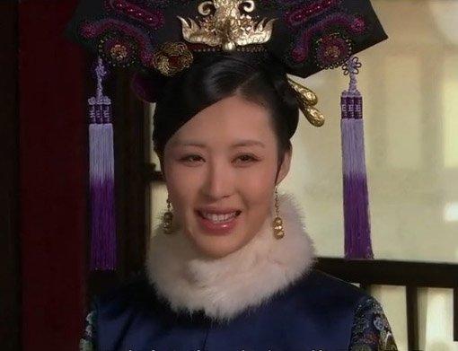 田朴珺晒钻戒 田朴珺王石疑似伦敦订婚曝田朴