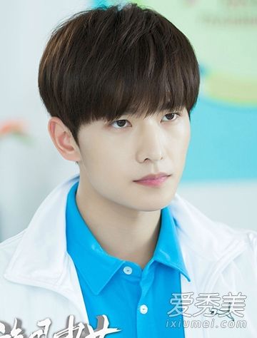 小说改编毁颜值 《明若晓溪》天王嫂发型也丑