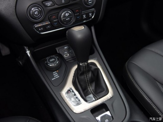 Jeep() ɹ() 2015 2.4L Ӣ