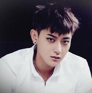 黄晓明baby婚礼噱头:伴郎王思聪黄子韬尴尬 李