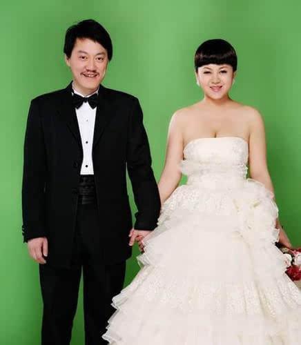 床上婚纱照_婚纱照风格