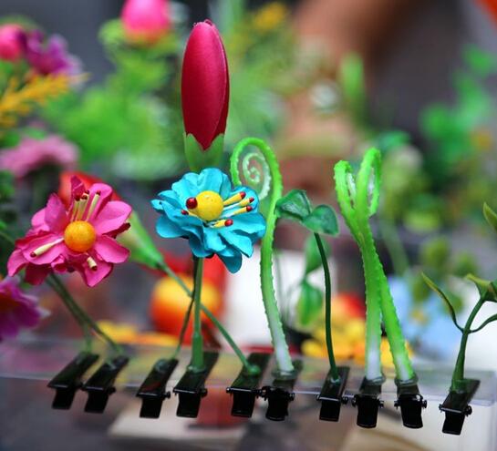 什么戴花成语_成语故事简笔画(3)