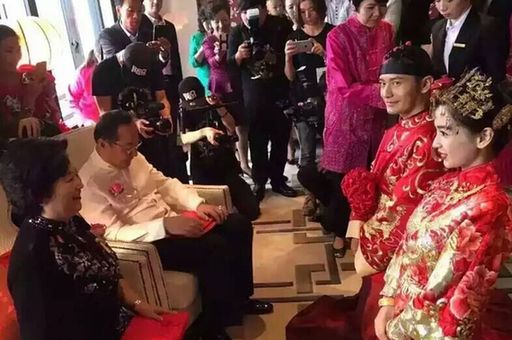 黄晓明婚礼为什么晚上办?新人礼服婚车大曝光--湖北频道--人民网