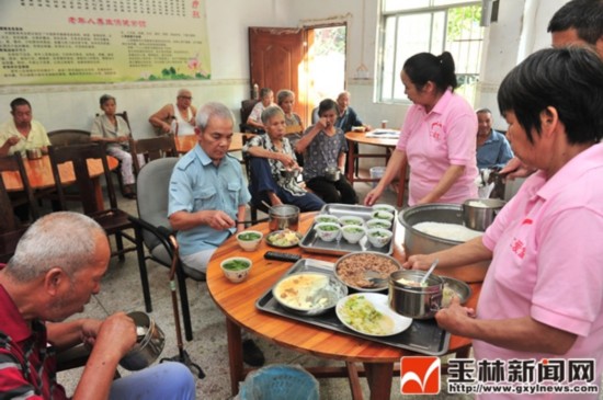 玉林养老院里的老人的生活现状