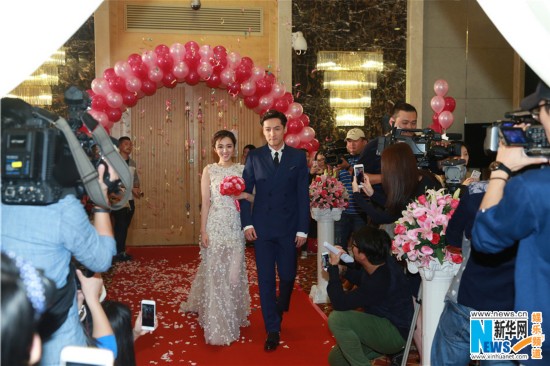 《大好时光》开播发布会 胡歌王晓晨 甜蜜大婚