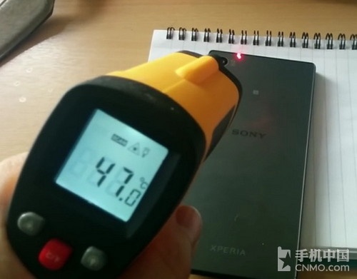 信仰崩塌 索尼Z5发热严重\/相机强制关闭