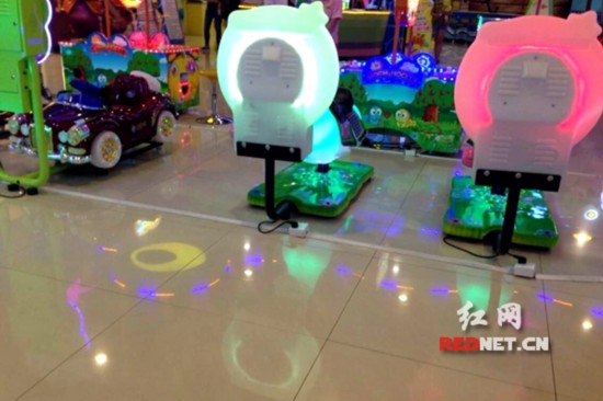 长沙探险儿童乐园存安全隐患:插座电线均外置