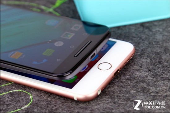 新老巨頭 Moto X Style對比iPhone 6SP 