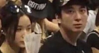 快递到了警察破门抓外围女 孙静雅疑变性人