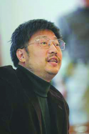 冯小刚任春晚总导演 盘点历届春晚总导演