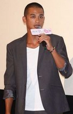 吴中天婚讯:与杨子珊领证 求婚细节大曝光 吴中