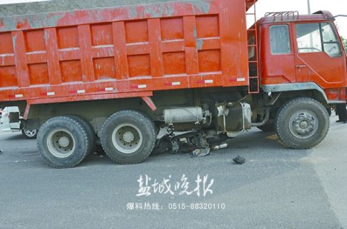 盐城千辆专项作业车戴紧箍咒 渣土车装GPS