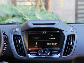 ��������  2.0T �Զ� �п��Ǳ�̨�Ϸ�