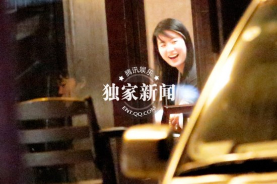 刘亦菲素颜画画 刘亦菲素颜照大盘点(图)