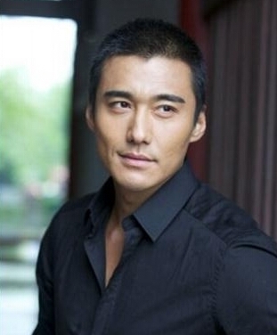 隐形富豪 胡歌 _ 胡歌毁容 前与整容后_胡歌车祸