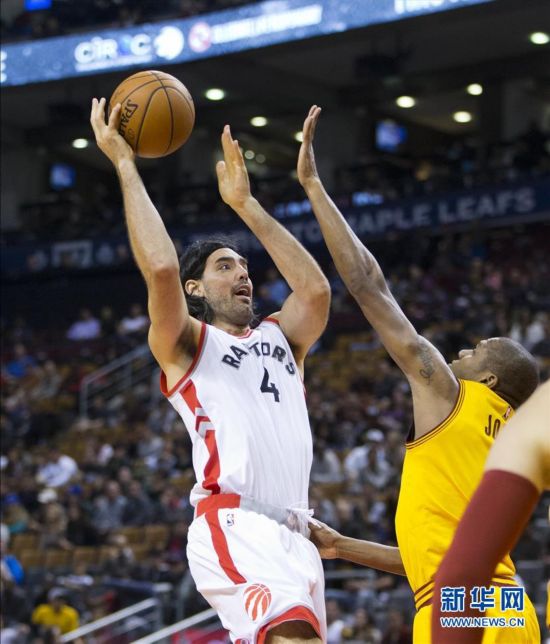 NBA季前赛:猛龙胜骑士