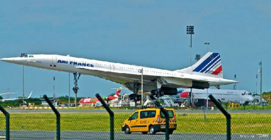 (组图)飞机发动机解体 盘点轰动全球十大空难之