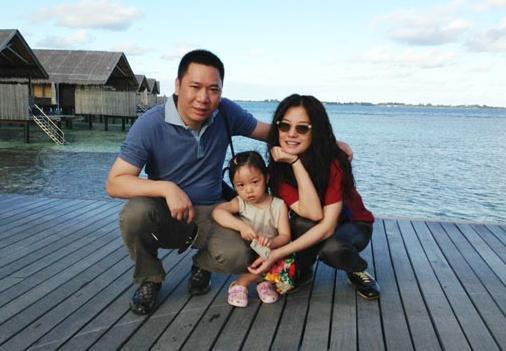 赵薇否认内幕交易:没买优酷土豆股票 揭秘朋友