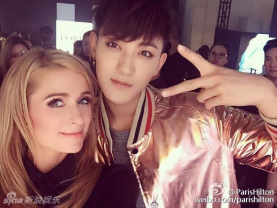 黄子韬晒自拍感恩 黄子韬自拍照大剪辑(组图)