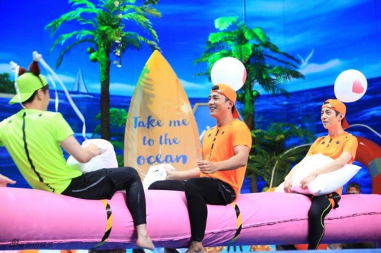 快乐大本营最新一期:陈晓谈恋情杜淳闪了腰 沈