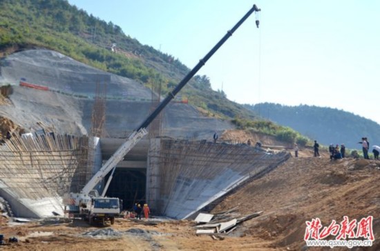 潜山县下浒山水库主体工程开工