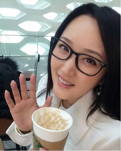 70岁 潘迎紫否认整容 拒绝效仿baby 扒扒娱乐圈