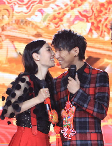 陈晓陈妍希吴奇隆刘诗诗 从戏里爱到戏外的情