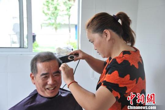 太仓“归庄阿姨”孝老20年是习惯更是幸福