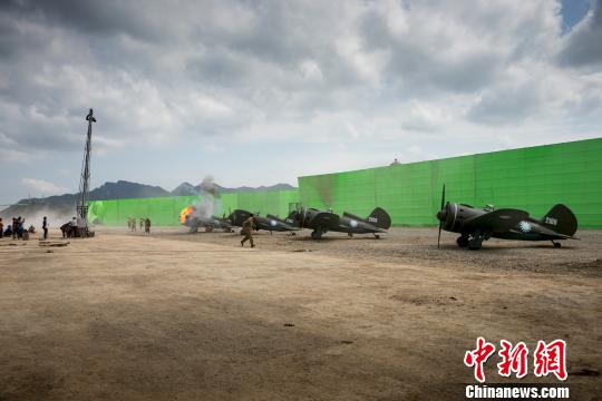 電影《大轟炸》殺青再現日軍轟炸重慶歷史