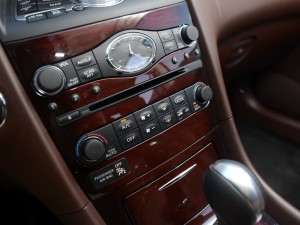 东风英菲尼迪 英菲尼迪QX50 2015款 2.5L 尊享版
