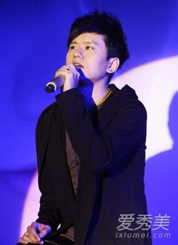 原标题:亚洲20大最丑明星排行榜 权志龙鹿?上