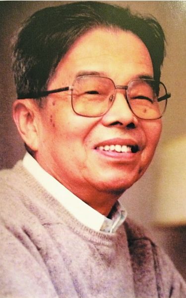 93岁翻译家草婴去世 曾立志做一棵朴实刚毅的