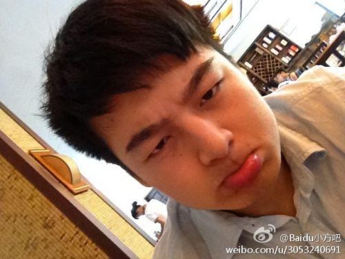 《快乐大本营》旋风少年来袭 黑衣人小方是快