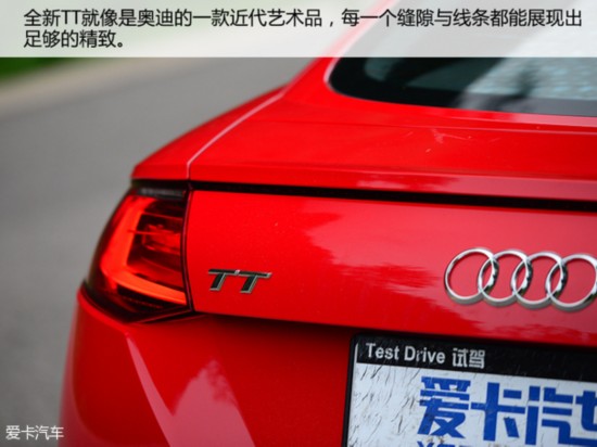 µ()2015µTT˫