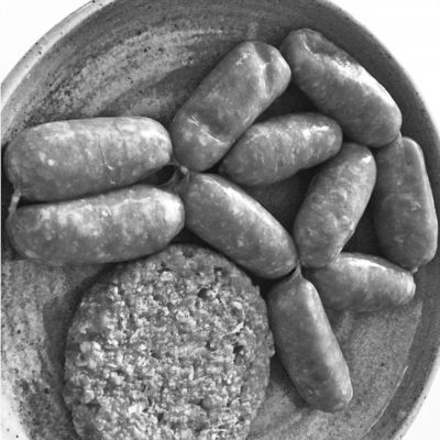 世卫说加工肉制品致癌,不能吃香肠了该咋办?