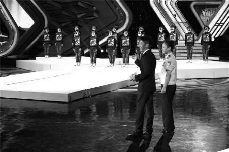 足迹专家  董艳珍 :16岁协警破案 家传技术曾不传