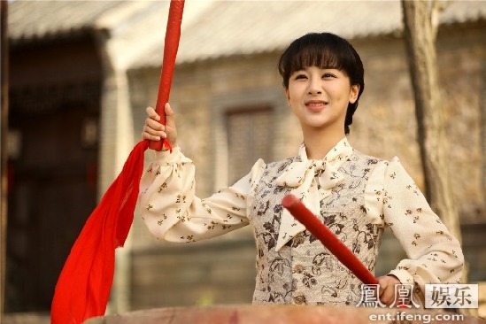 小雪杨紫荧屏初吻不害羞 挑战母亲角色挑大梁