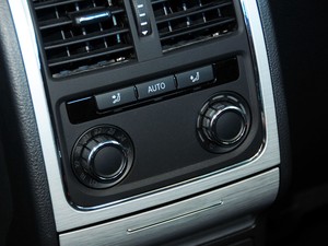 �Ϻ����� ������ 2014�� 1.4TSI DSG����������