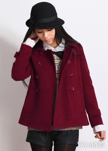 【图】羊绒大衣女中长款搭配 搭出时尚新风范
