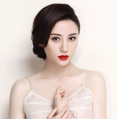 传尤小刚邬倩倩秘密离婚 新欢周庭伊钻戒抢眼背景曝光--重庆视窗--人民网