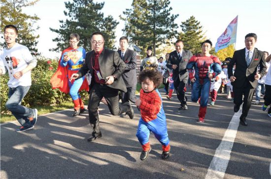奧運冠軍鄒市明和愛子鄒明軒