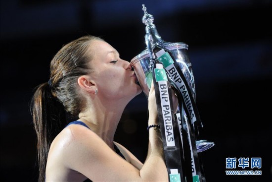 WTA年终总决赛:拉德万斯卡夺冠