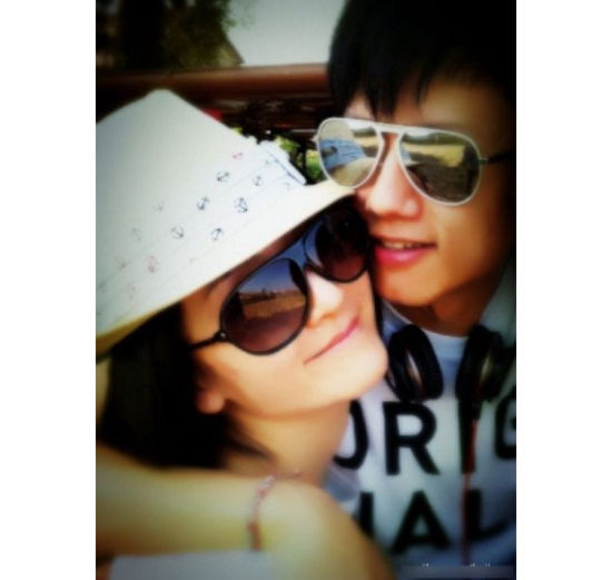  王力宏一家合照 秀幸福 明星夫妻合影哪对最甜