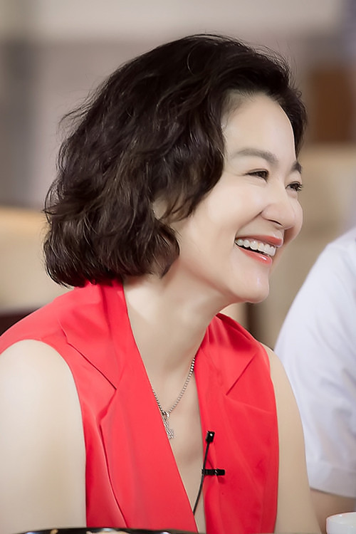 薇林青霞范冰冰Angelababy 绝色女星中的大富婆