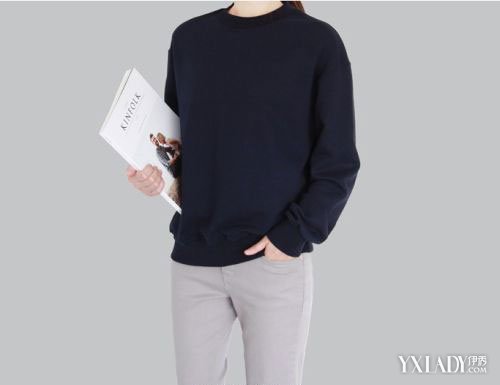 女短款毛衣