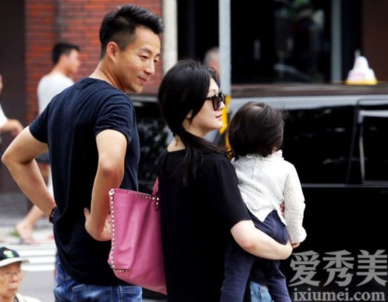 大S喜怀二胎1个月 细数那些生二胎的明星